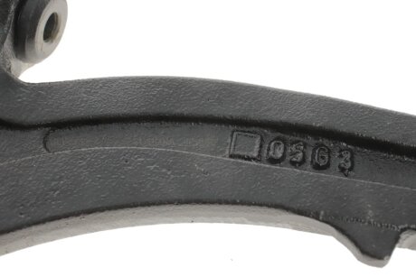 Важіль передньої підвіски skf VKDS322049B