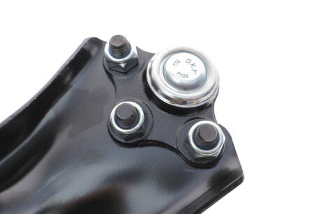Рычаг передней подвески skf VKDS323004B