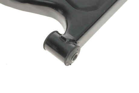 Важіль передньої підвіски skf VKDS324013