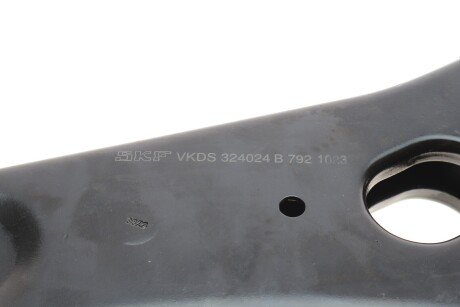 Рычаг передней подвески skf VKDS324024B