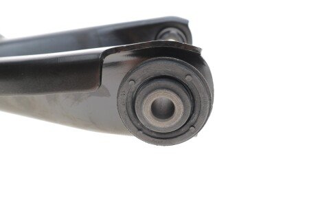 Важіль передньої підвіски skf VKDS326054B