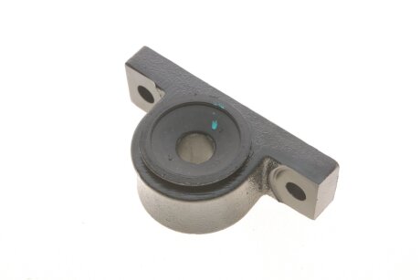 Сайлентблок переднего рычага skf VKDS332505