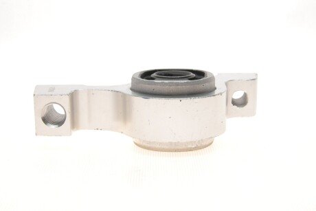 Сайлентблок переднього важеля skf VKDS333086