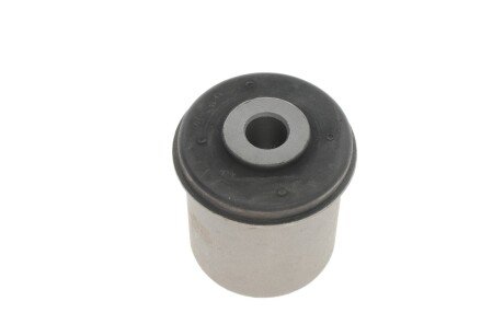 Сайлентблок переднього важеля skf VKDS839004