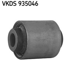 MITSUBISHI С/блок важіля підвіски OUTLANDER I 2.0 4WD 03-06 skf VKDS935046 на Митсубиси Аутлендер 1