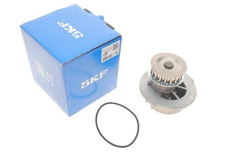 Водяной насос skf VKPC85206 на Опель Вектра а