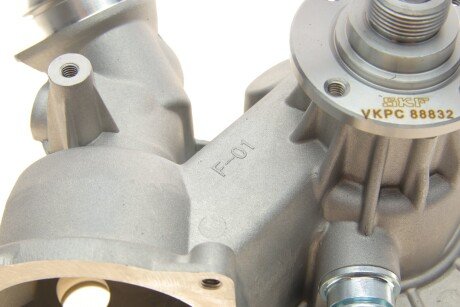 Водяной насос skf VKPC88832