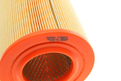 Фільтр повітряний NISSAN/FORD ""2,7 ""96-07 sofima S1060A