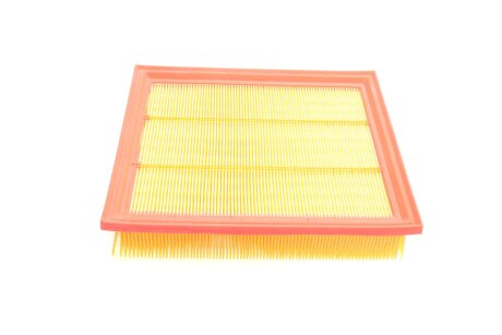 Фільтр повітряний VW ""1,4-1,8 ""95-02 sofima S3996A