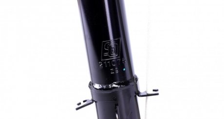 Передний амортизатор (стойка) solgy 211075