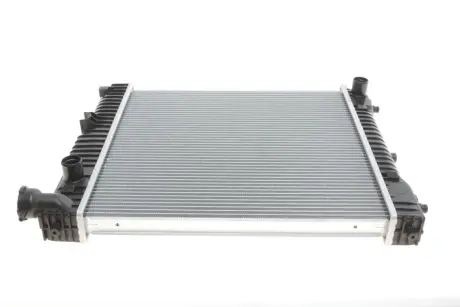 Радіатор охолодження двигуна Solgy 112042