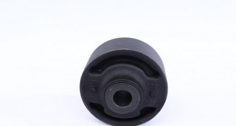 Сайлентблок переднего рычага solgy 201240