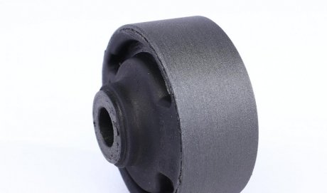 Сайлентблок переднего рычага solgy 201240