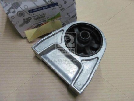 Подушка (опора) двигателя ssangyoung 2073034201