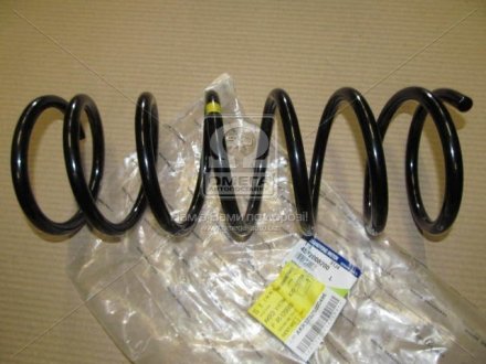 Пружина задняя ssangyoung 4512008200