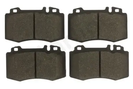 Передние тормозные колодки starline BD S699