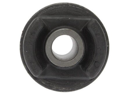 Сайлентблок (втулка) переднего амортизатора starline 6613740
