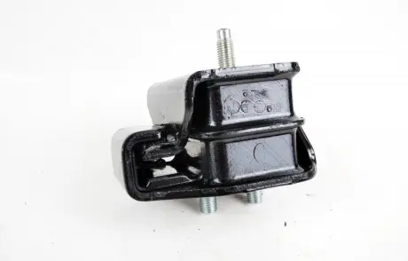 Подушка (опора) двигуна Subaru 41022FA001