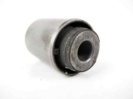 Сайлентблок переднього важеля subaru 20204SA000