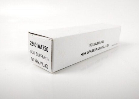 Свеча зажигания subaru 22401AA720