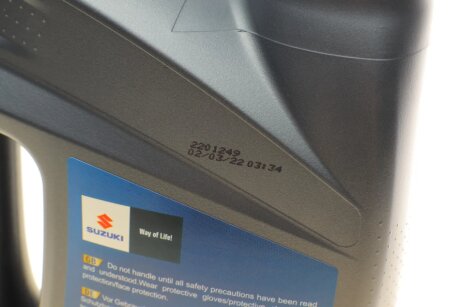 Моторное масло 10w30 suzuki 9900021E30B047