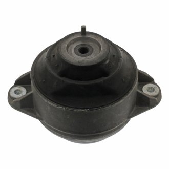 Подушка (опора) двигуна swag 10130066