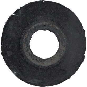 Сайлентблок переднего рычага swag 30690002