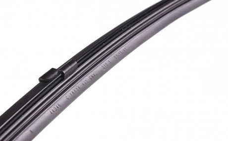 Щітка двірника безкаркасна 600 мм (60 см) swf 119763