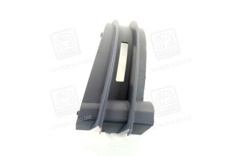 Решетка бамп. пер. пра. VW CADDY 04-10 tempest 0510594912