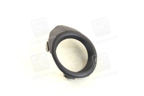 Решетка противотуманки tempest 0230753913