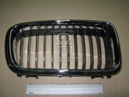 Решетка в капоте пра. BMW 7 E38 tempest 014 0092 912