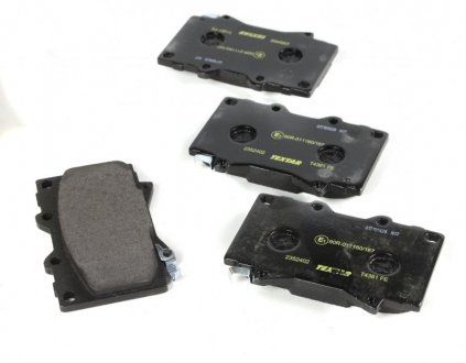 Передние тормозные колодки textar 2352402