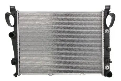 Радиатор интеркулера thermotec D7M081TT Мерседес SL-Class