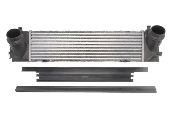 Радіатор інтеркулера Thermotec DAB013TT (фото 1)