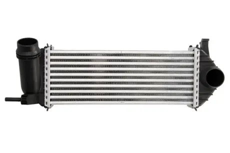 Радіатор інтеркулера Thermotec DAM019TT