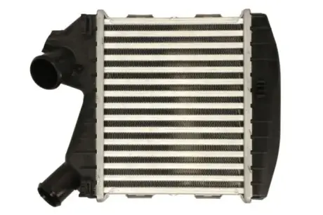 Радіатор інтеркулера thermotec DAM031TT
