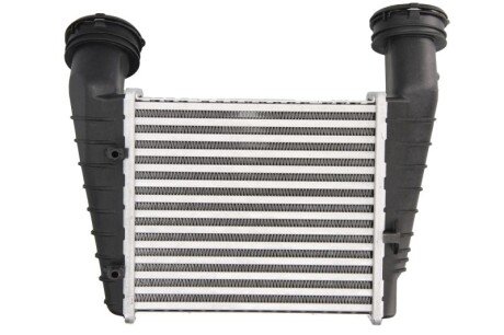 Радіатор інтеркулера thermotec DAW004TT