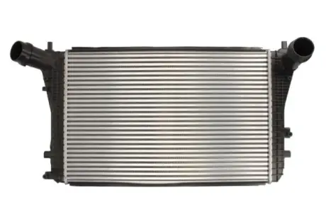 Радиатор интеркулера thermotec DAW016TT Фольксваген Гольф 6
