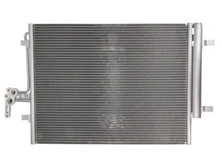Радіатор кондиціонера thermotec KTT110284