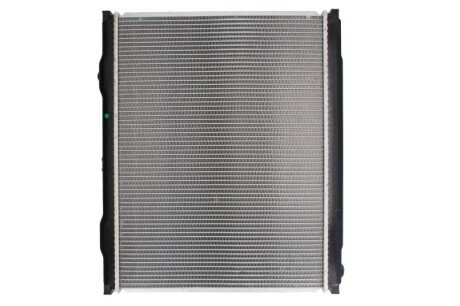Радіатор охолодження двигуна thermotec D70305TT