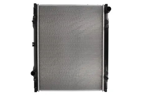 Радиатор охлаждения двигателя thermotec D70314TT