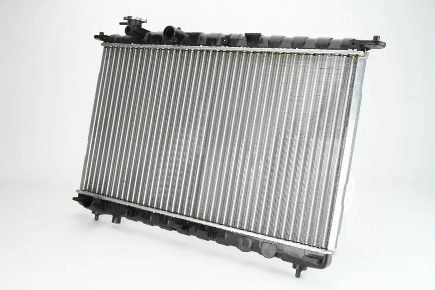 Радиатор охлаждения двигателя thermotec D70506TT