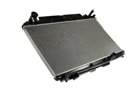 Радиатор охлаждения двигателя thermotec D72027TT