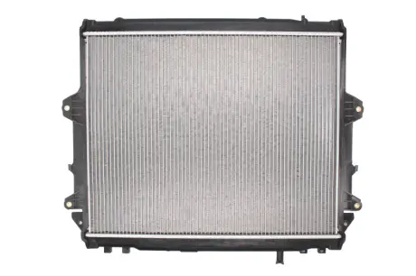 Радиатор охлаждения двигателя thermotec D72050TT