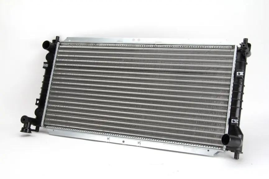 Радіатор охолодження двигуна Thermotec D73003TT (фото 1)