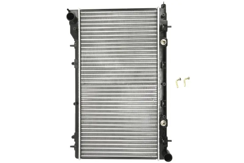 Радиатор охлаждения двигателя thermotec D77009TT
