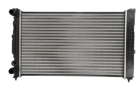 Радиатор охлаждения двигателя thermotec D7A008TT