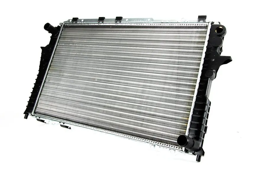Радіатор охолодження двигуна Thermotec D7A015TT (фото 1)