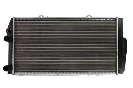 Радиатор охлаждения двигателя thermotec D7A019TT