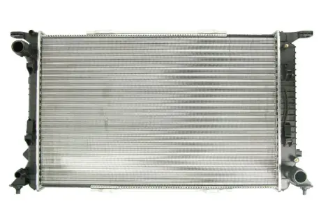 Радіатор охолодження двигуна Thermotec D7A040TT